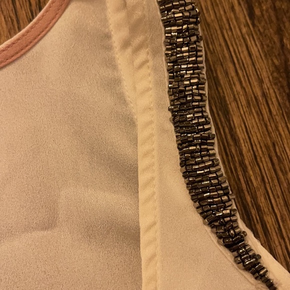 H&M BEADED ACCENT SHOULDER OFF WHITE TANK - Picture 14 of 14